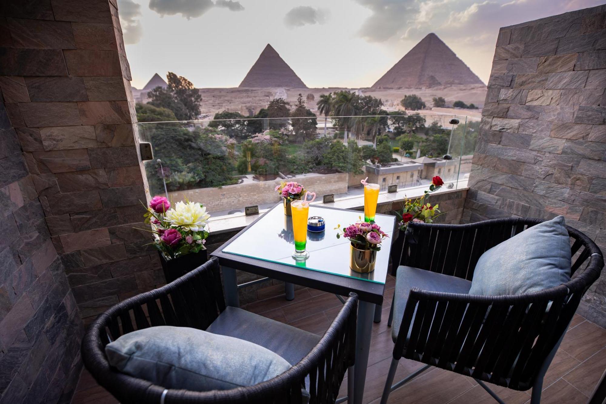 Panorama View Pyramids 호텔 Kafret el-Gabal 외부 사진